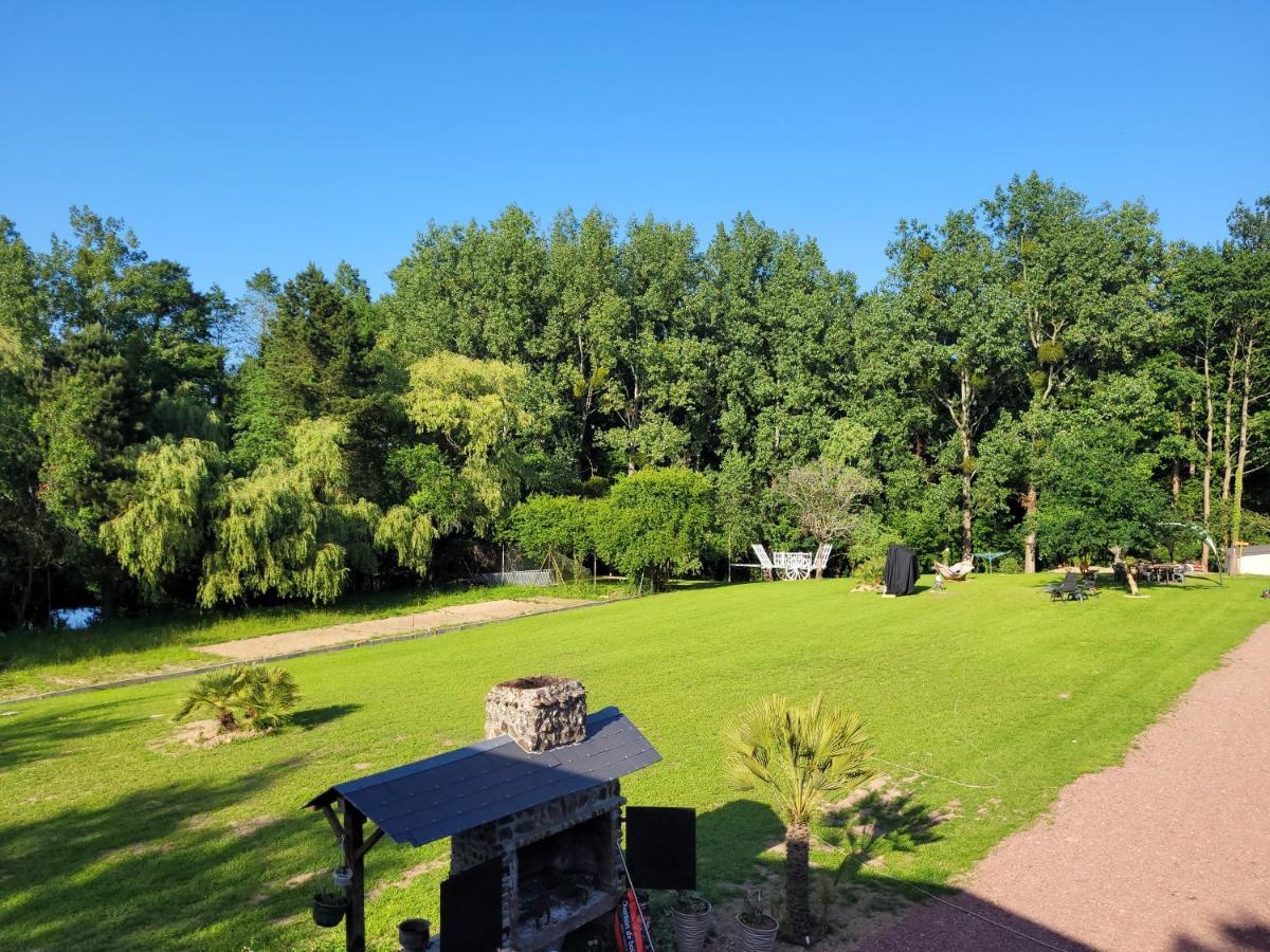 Clos Des Monts Saint-Martin-des-Besaces ภายนอก รูปภาพ