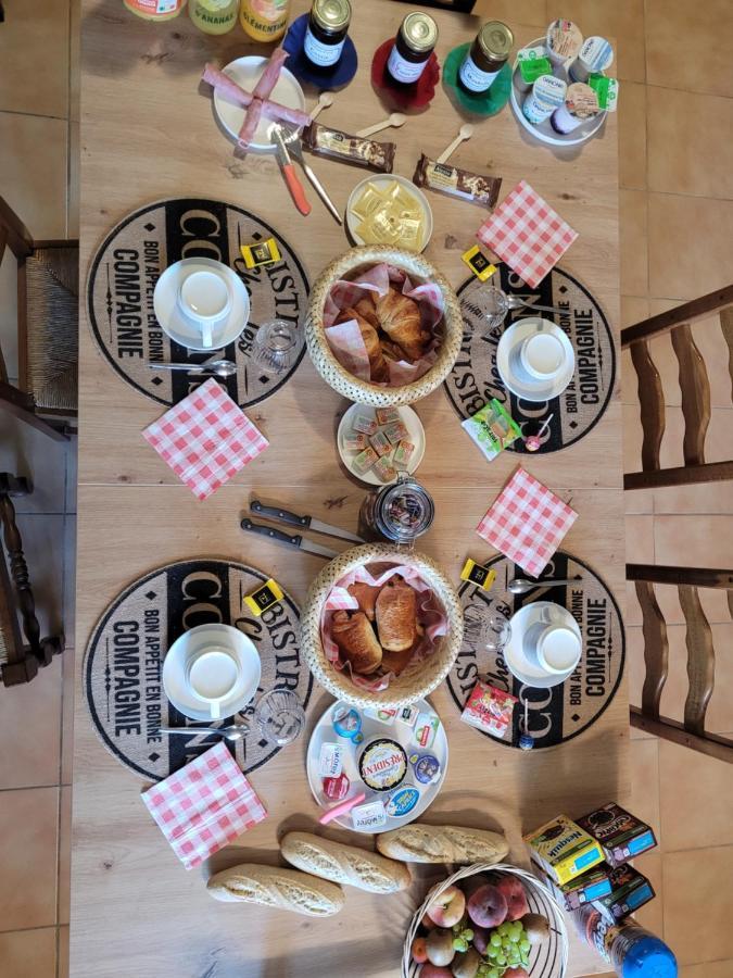 Clos Des Monts Saint-Martin-des-Besaces ภายนอก รูปภาพ